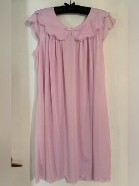 Vintage NWOT 1970s Shadowline Pink/ Lilac Babydoll Nightgown Large Coquette